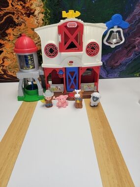 Fisher-Price Little People Red & White Farm Playset Includes Farmer And 3 Animal